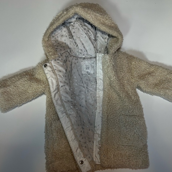 GAP Cream Kids Puffer Jacket 18/24m Toddler (c) - Picture 1 of 6